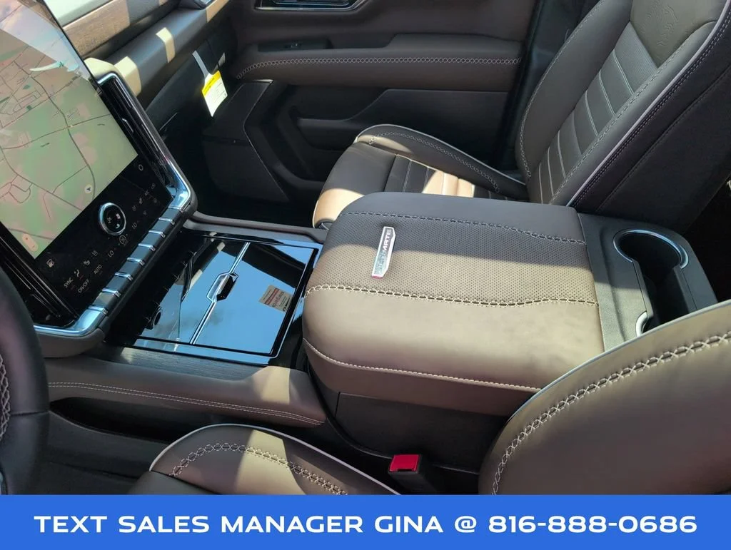 New 2026 Glacier White Tricoat GMC Denali Ultimate image 31