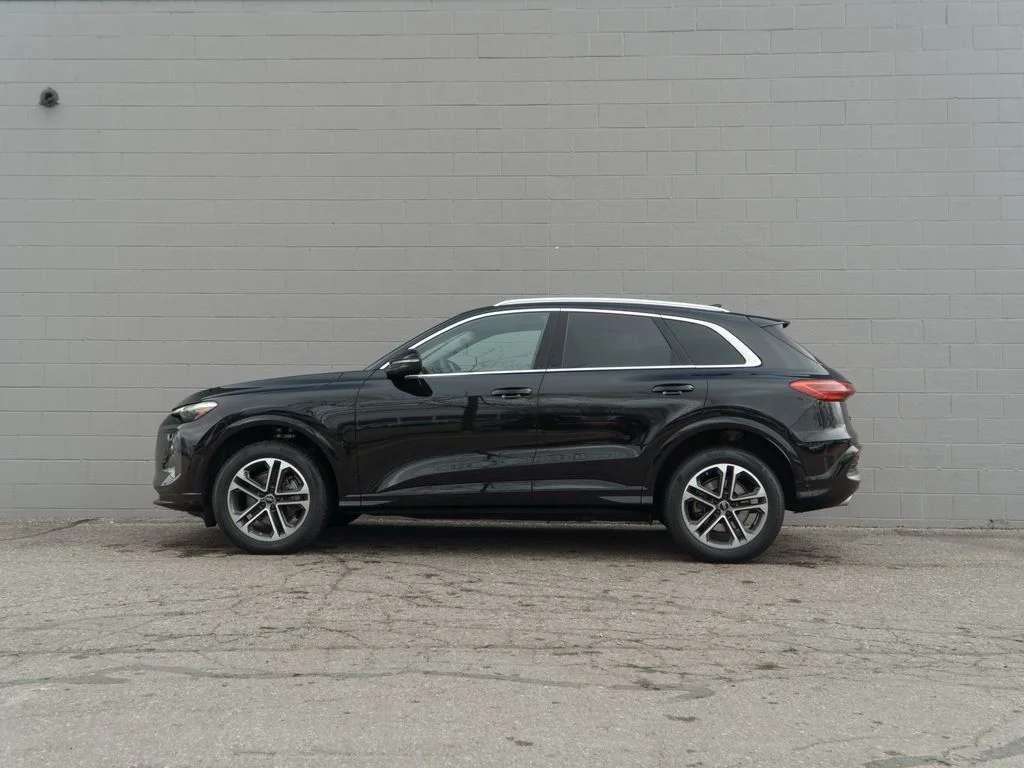 Used 2025 Black Audi 2.0T Premium Plus image 2