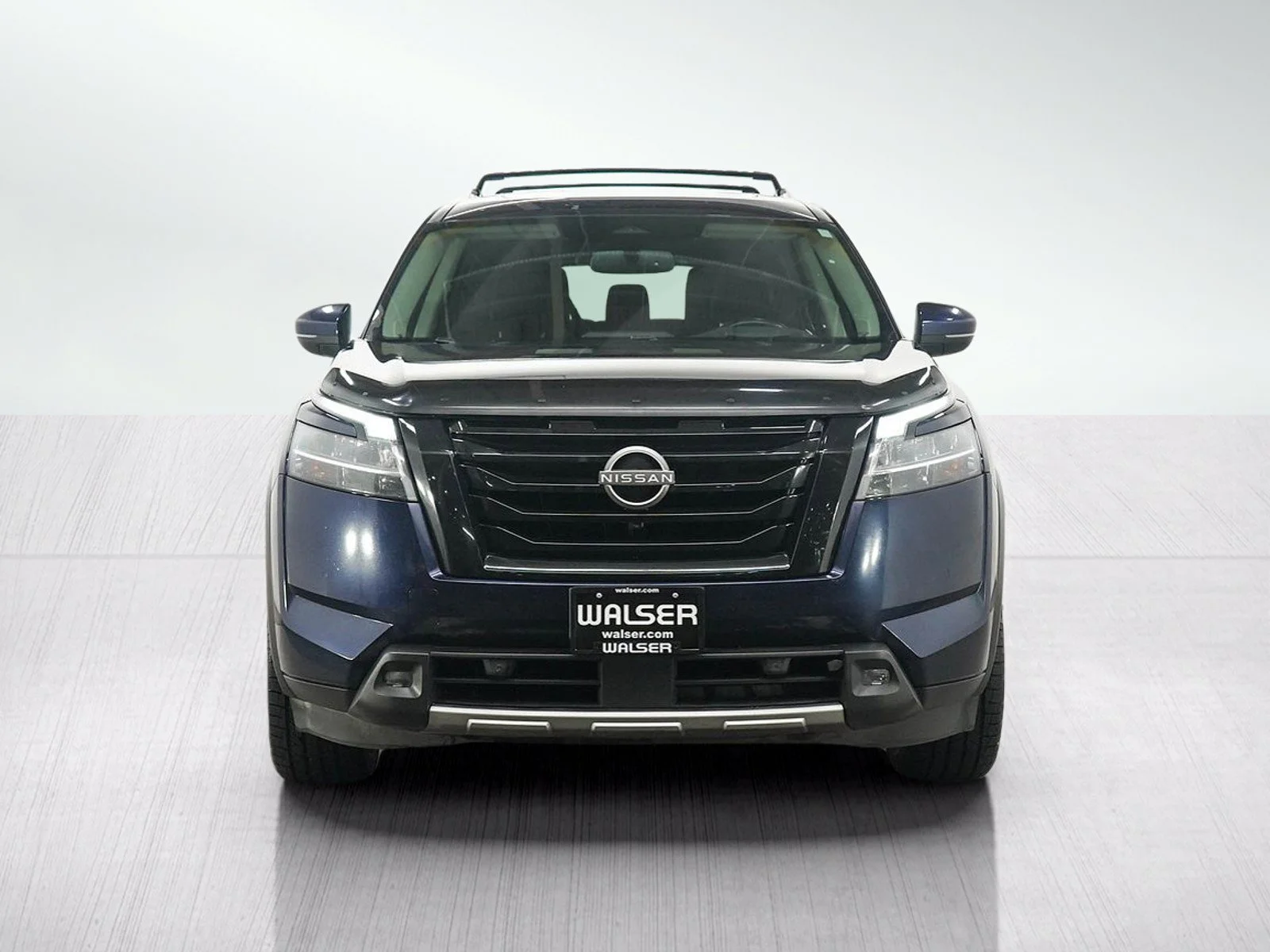 Used 2022 Deep Ocean Blue Pearl Nissan Platinum image 8