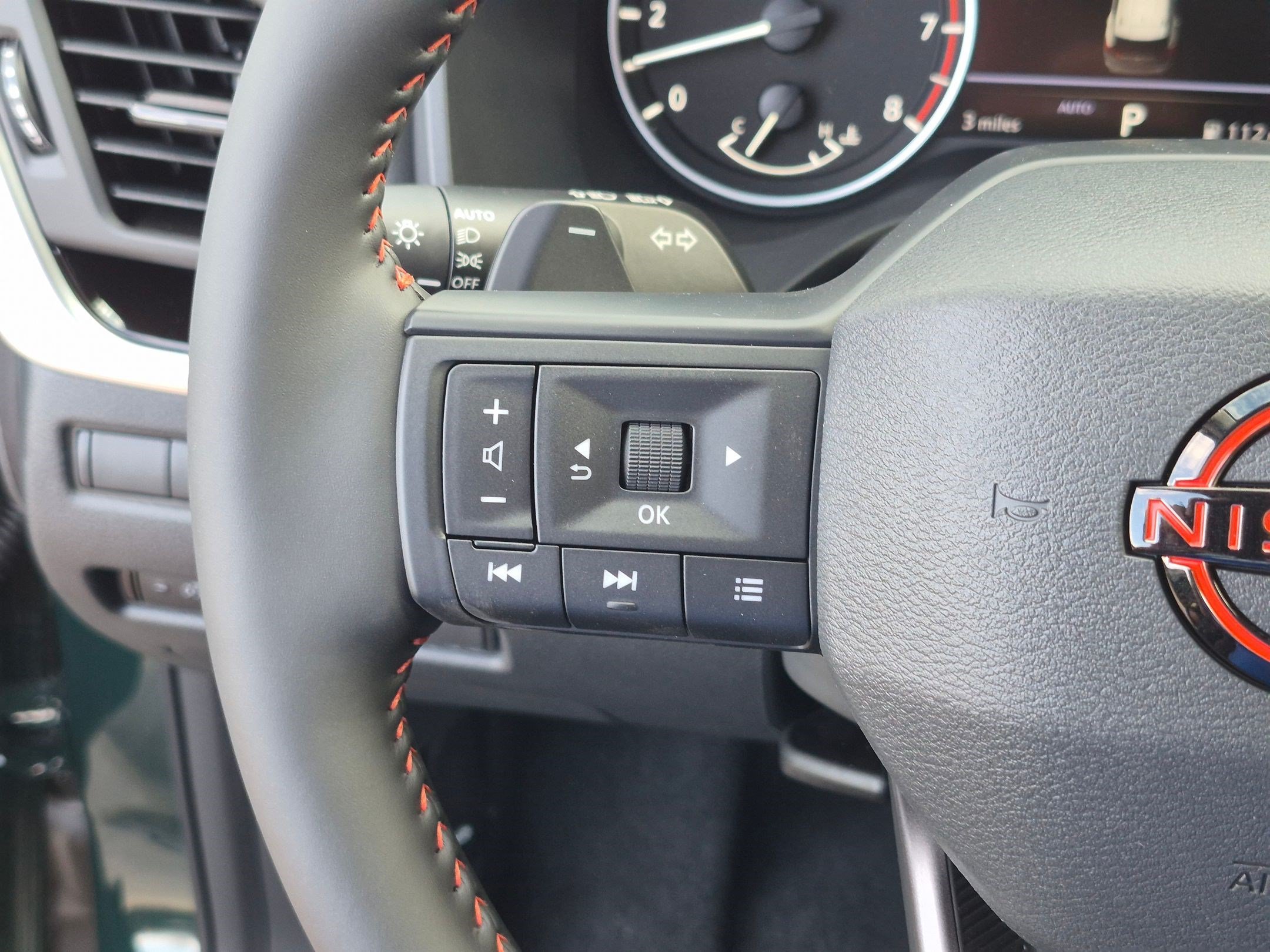 New 2026 Obsidian Green Pearl Nissan Rock Creek® image 15