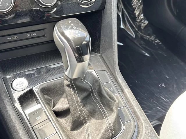 New 2026 Black Volkswagen 1.5T S image 25