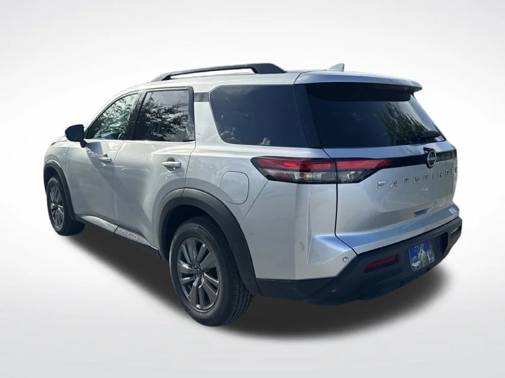 Certified Used 2025 Brilliant Silver Metallic Nissan SV image 6