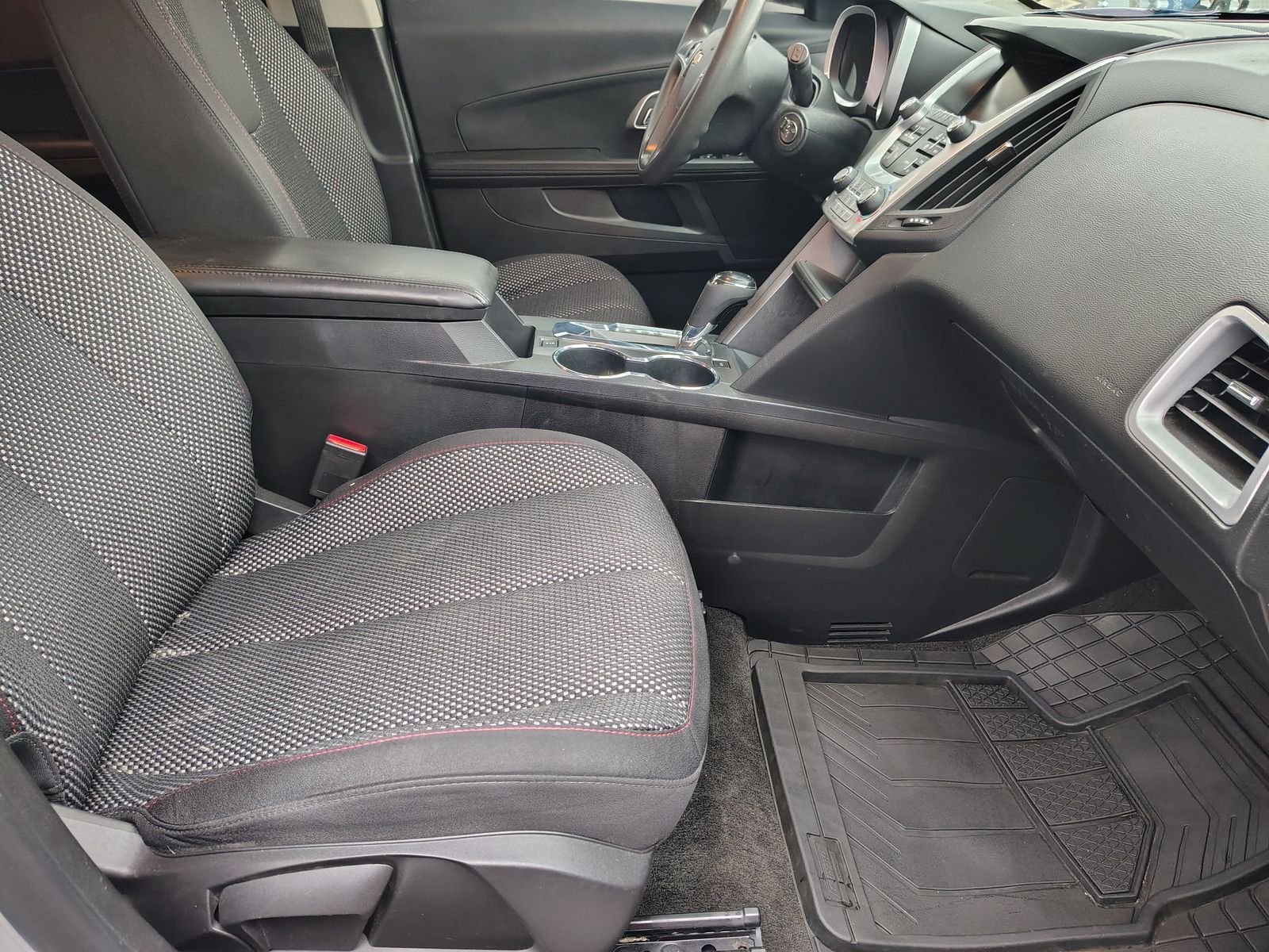 Used 2017 Silver Ice Metallic Chevrolet LS image 24