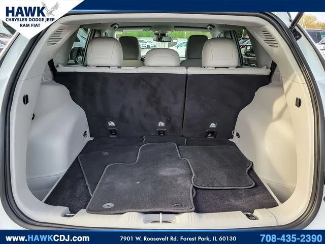 Used 2022 White Jeep Limited image 26