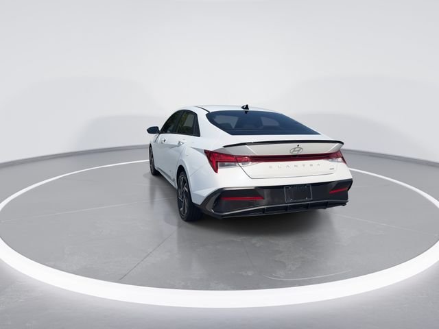 Certified Used 2025 White Hyundai SEL Sport image 7