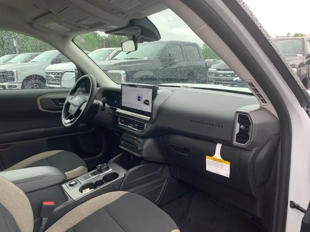 Used 2025 White Ford Big Bend image 17