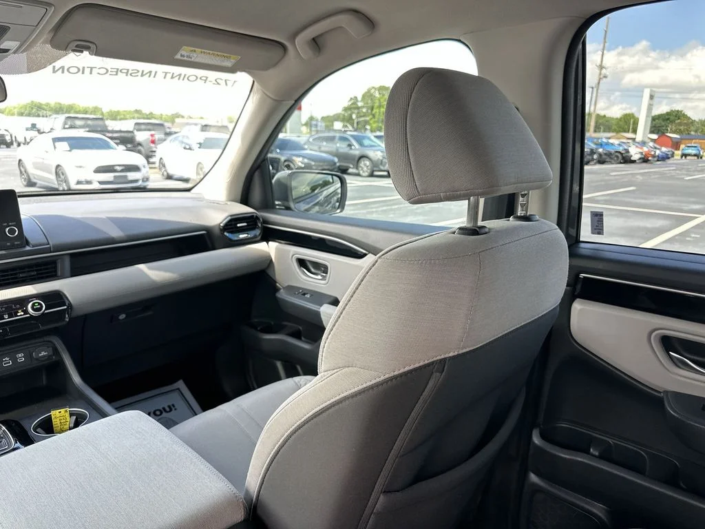 Used 2023 Gray Honda LX image 11
