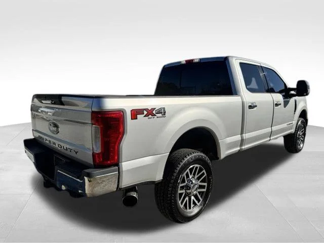 Used 2019 Silver Ford Lariat image 10