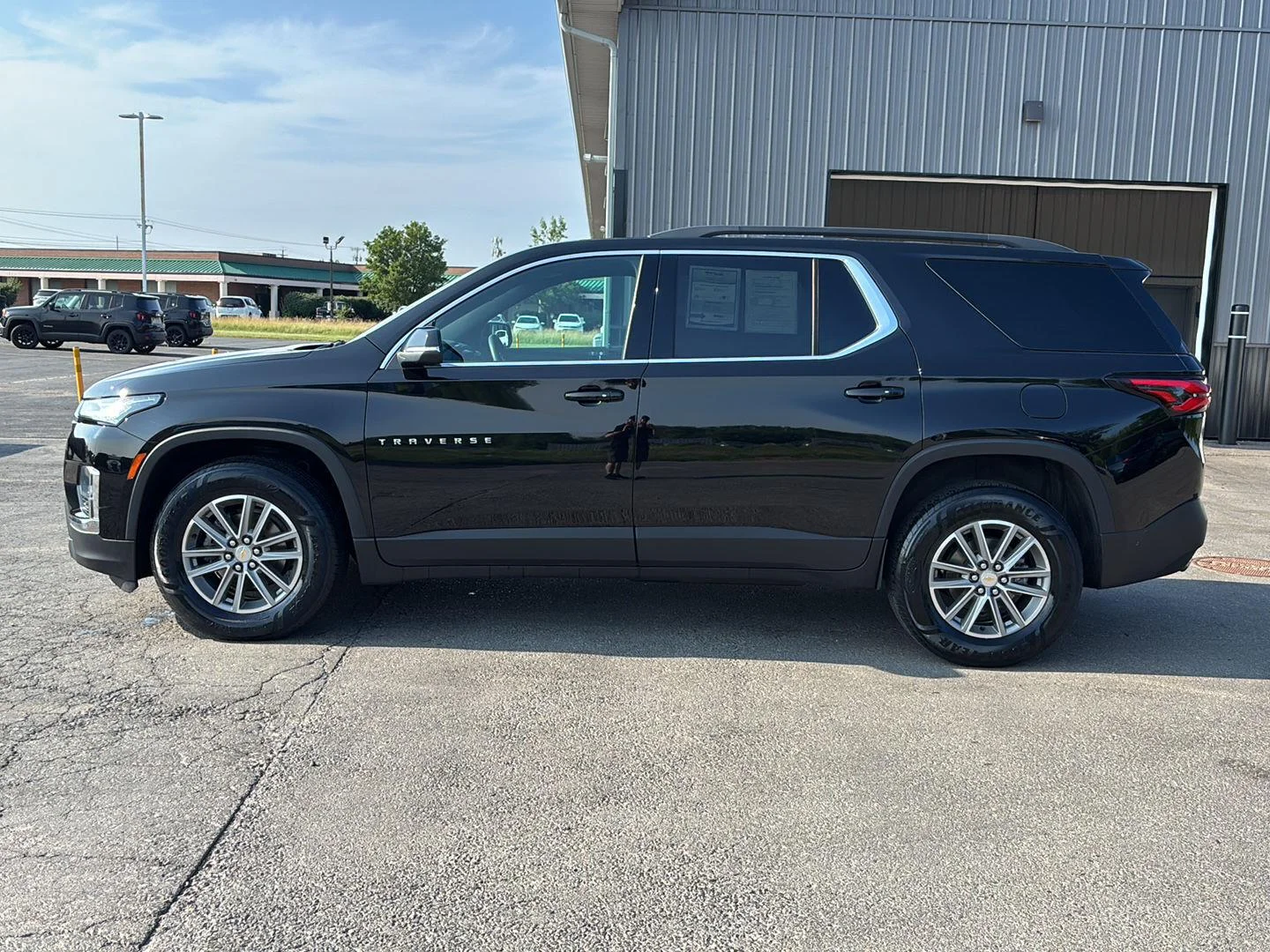 Used 2023 Mosaic Black Metallic Chevrolet LT Cloth image 5