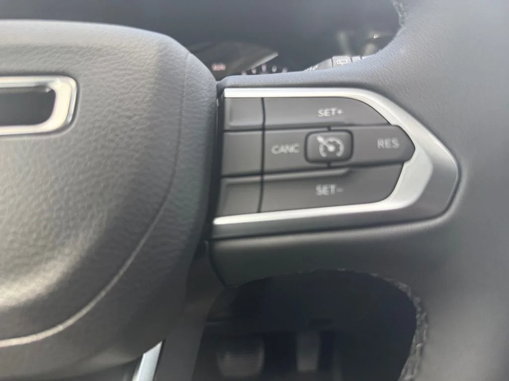 New 2026 Silver Jeep Latitude image 23