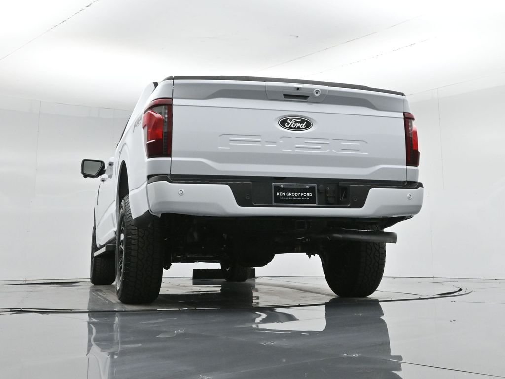 New 2026 Oxford White Ford XLT image 50
