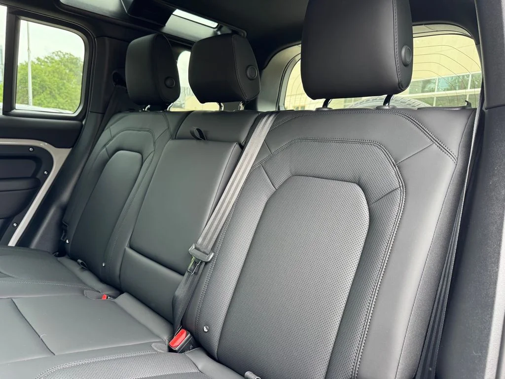 New 2026 Borasco Grey Land Rover S image 13