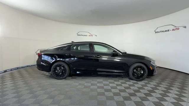 New 2026 Aurora Black Pearl Kia GT-Line FWD image 9