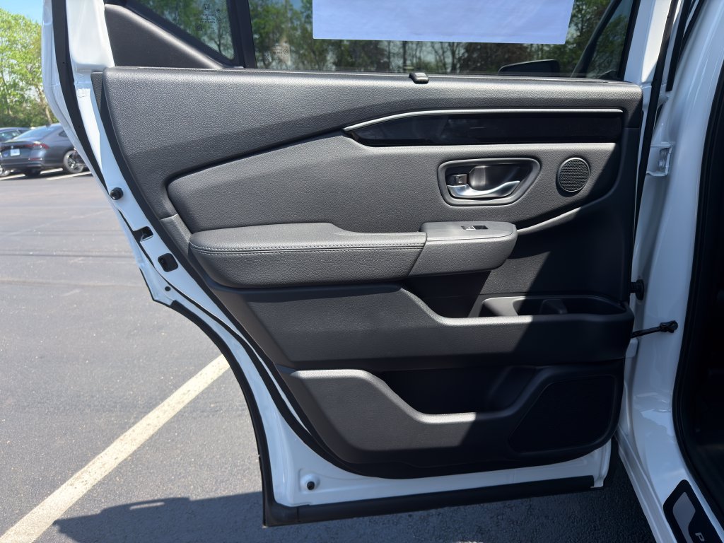 New 2026 Platinum White Pearl Honda EX-L image 19