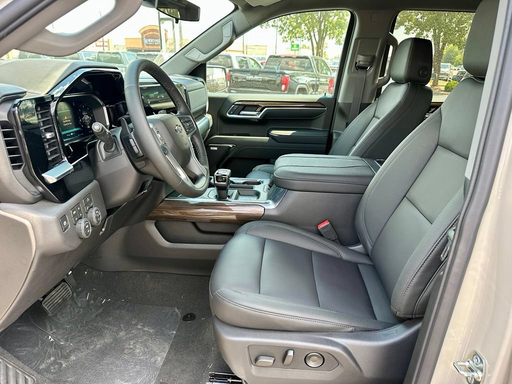 2026 Chevrolet Silverado 1500 RST - Photo 14