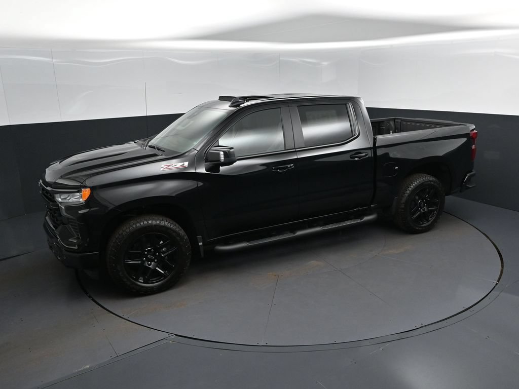 New 2026 Black Chevrolet RST image 33