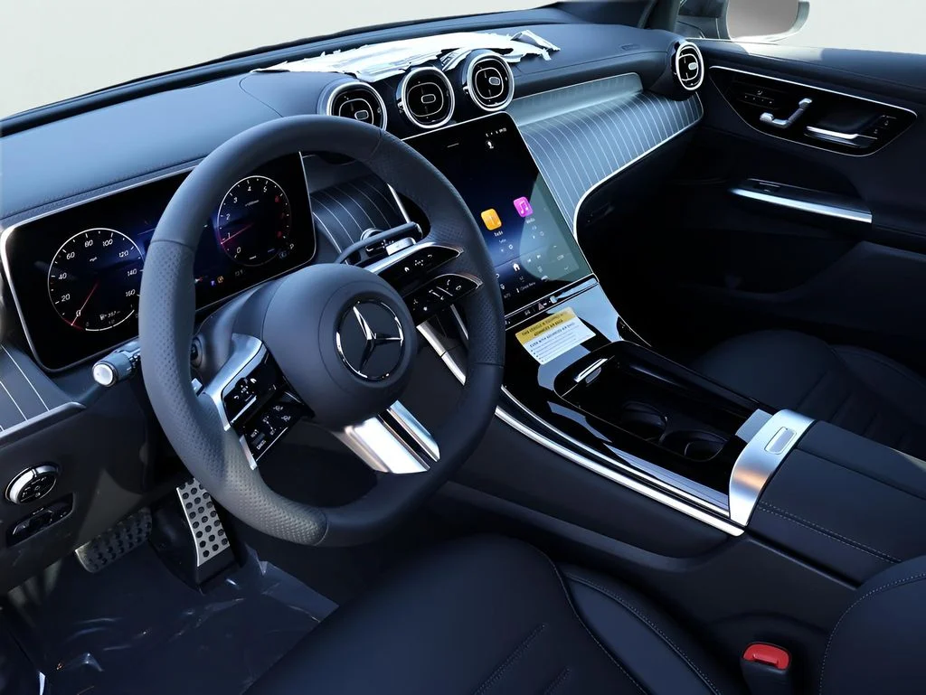 New 2026 Black Mercedes-Benz GLC 300 image 25