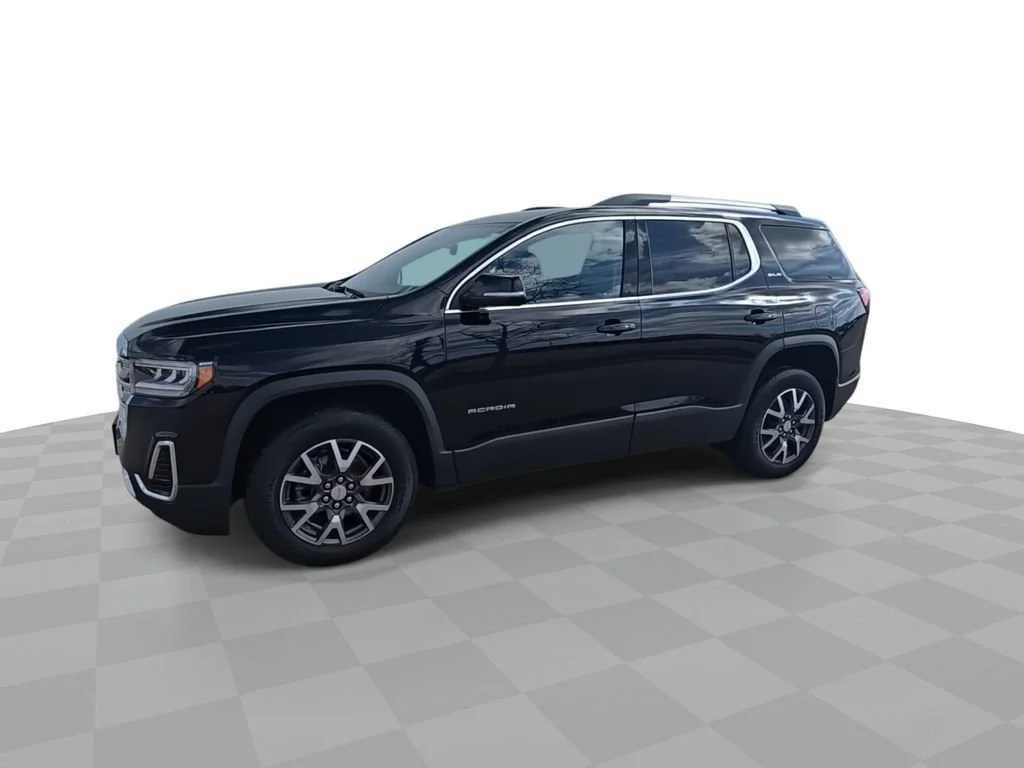 2023 GMC Acadia SLE - Photo 4