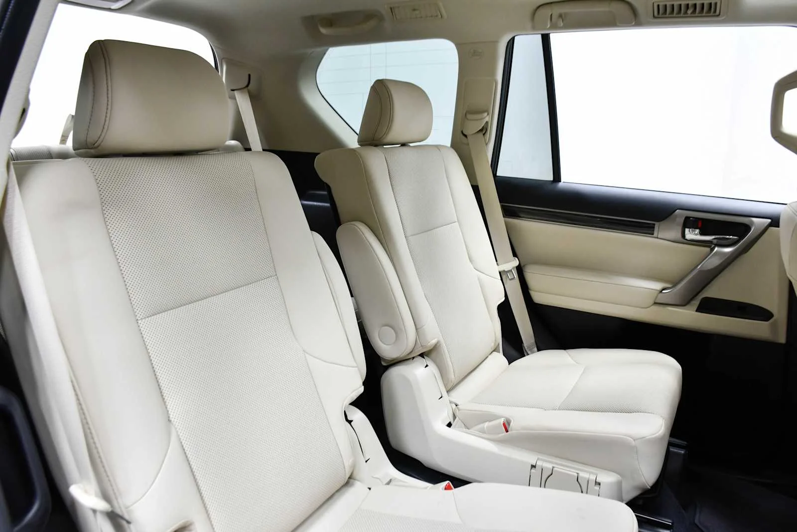 Certified Used 2021 CLARET MICA Lexus Premium image 23