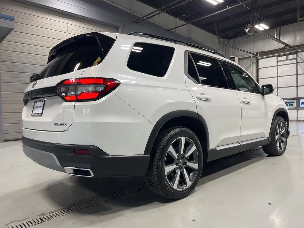 2025 Honda Pilot Touring - Photo 7