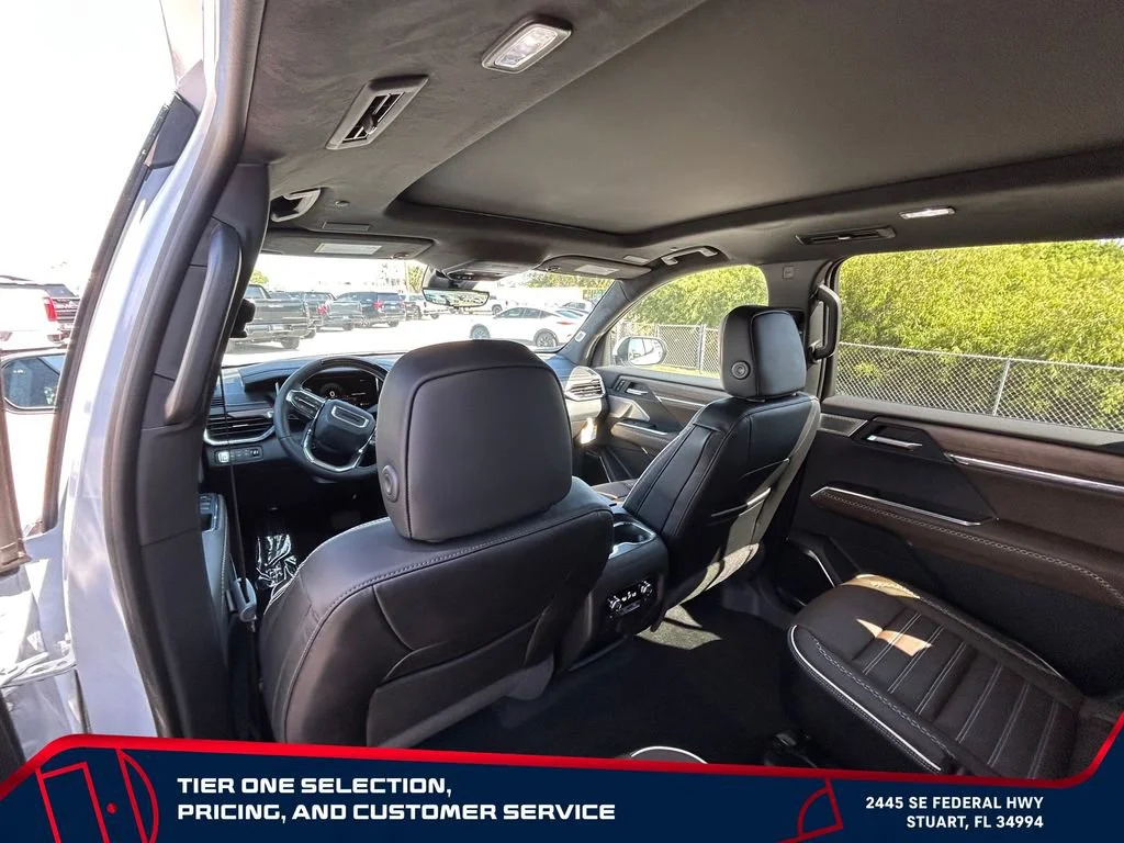 New 2026 Glacier White Tricoat GMC Denali Ultimate image 14