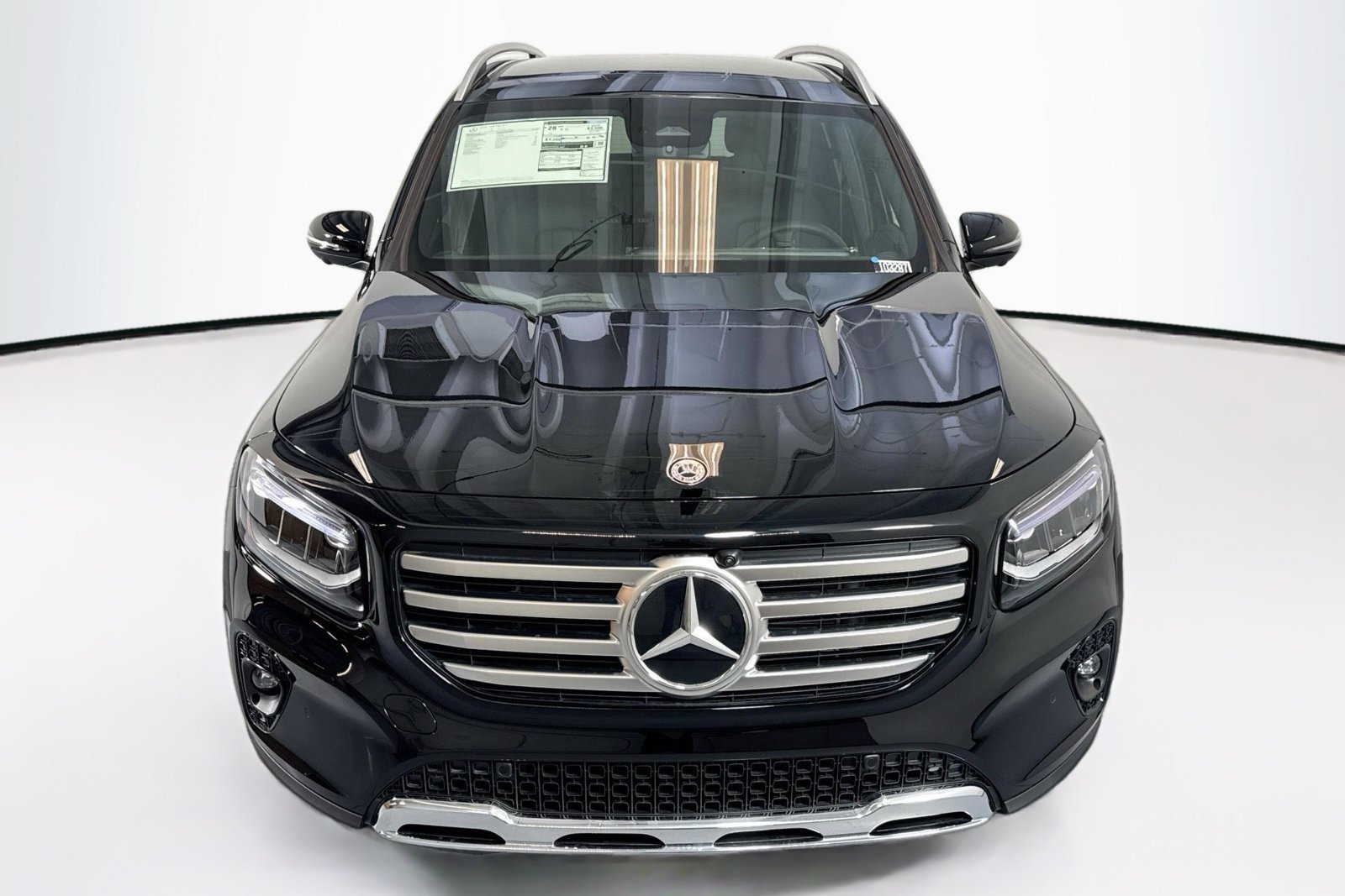 New 2026 Night Black Mercedes-Benz GLB 250 image 2