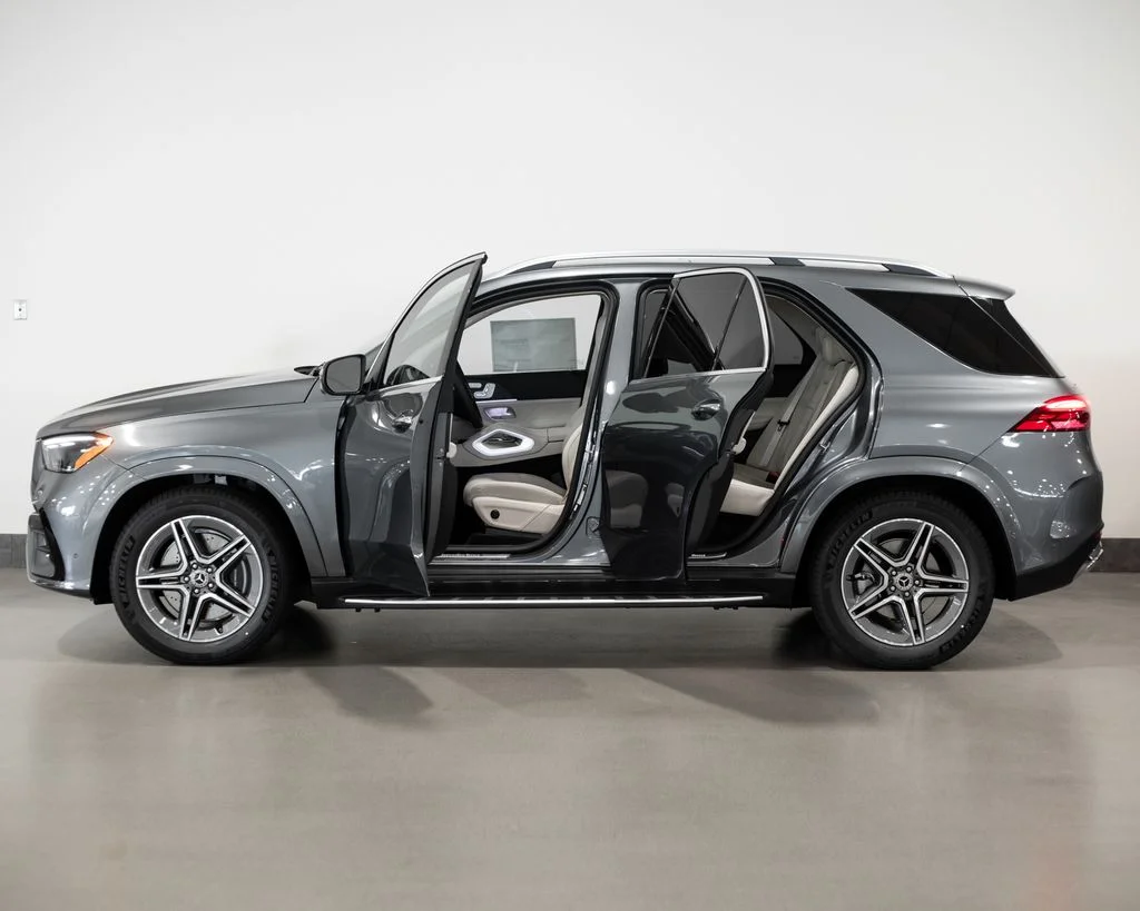 New 2026 Gray Mercedes-Benz GLE 450 image 3