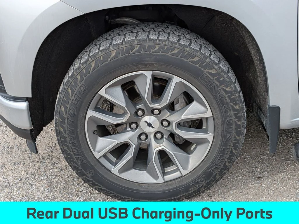 Used 2021 Silver Chevrolet RST image 12