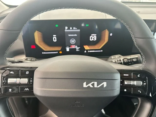 2026 Kia Sorento EX - Photo 12