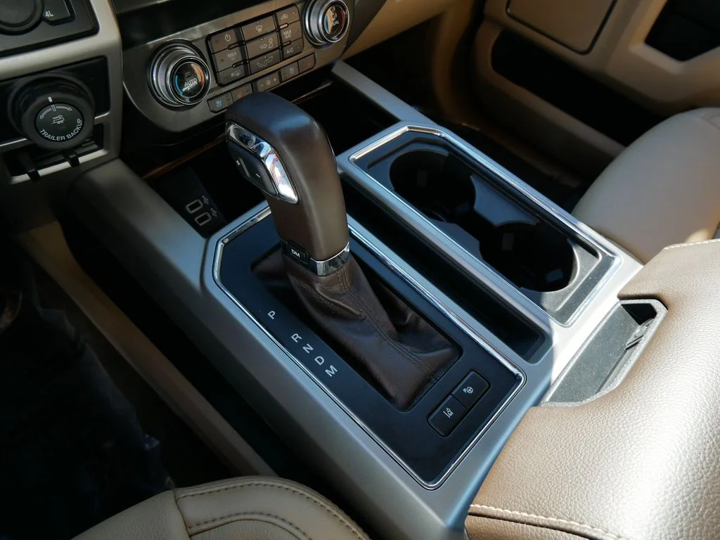 Used 2019 Silver Ford Lariat image 22