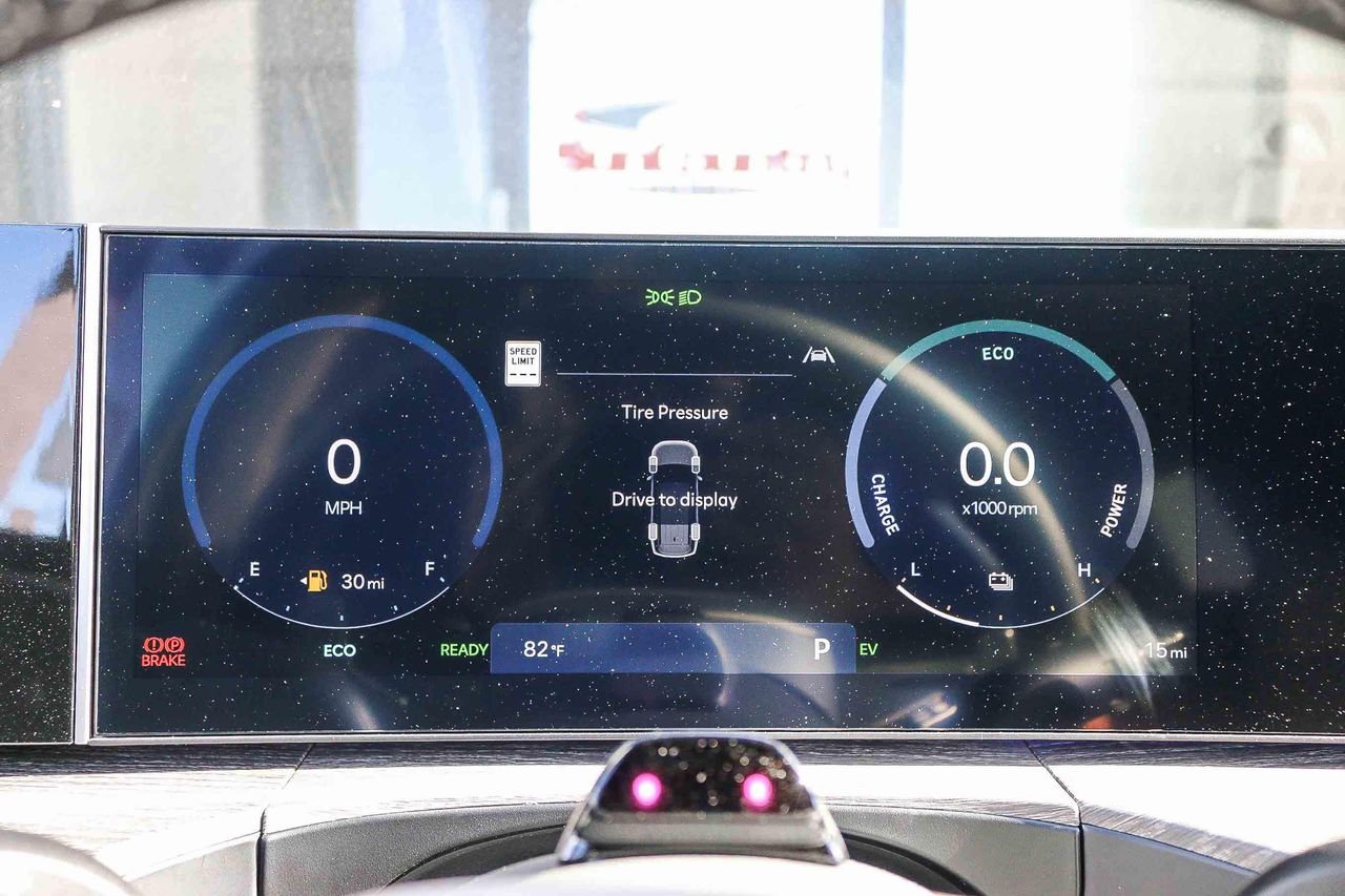 New 2026 White Hyundai Calligraphy image 55
