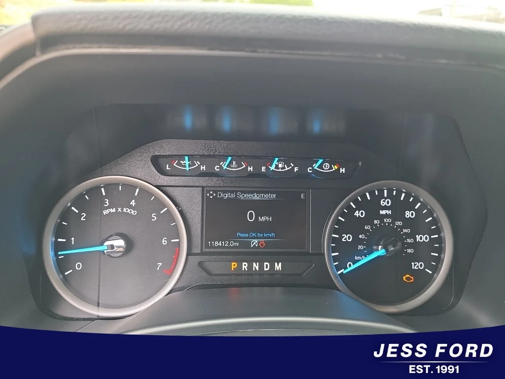Used 2019 Agate Black Metallic Ford XLT image 21