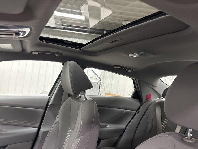 New 2026 Gray Hyundai SEL Sport Premium image 24