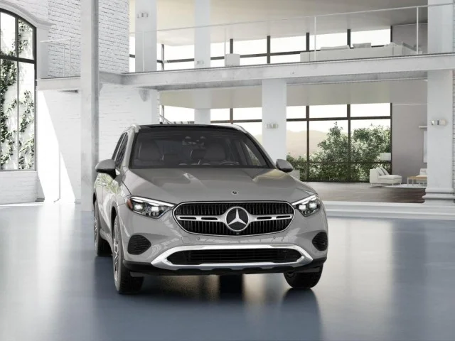New 2027 MANUFAKTUR Alpine Grey Mercedes-Benz GLC 300 image 8