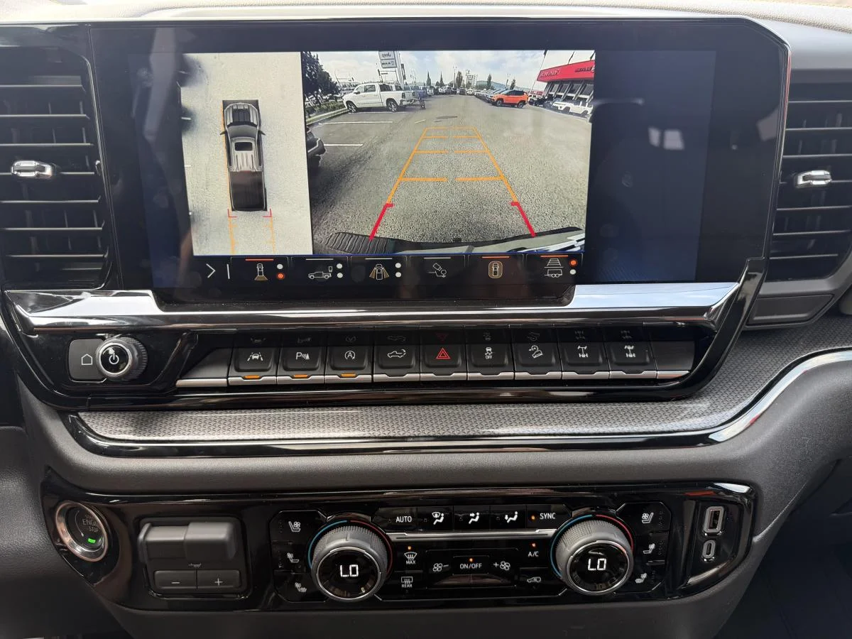 Used 2025 Black Chevrolet ZR2 image 28
