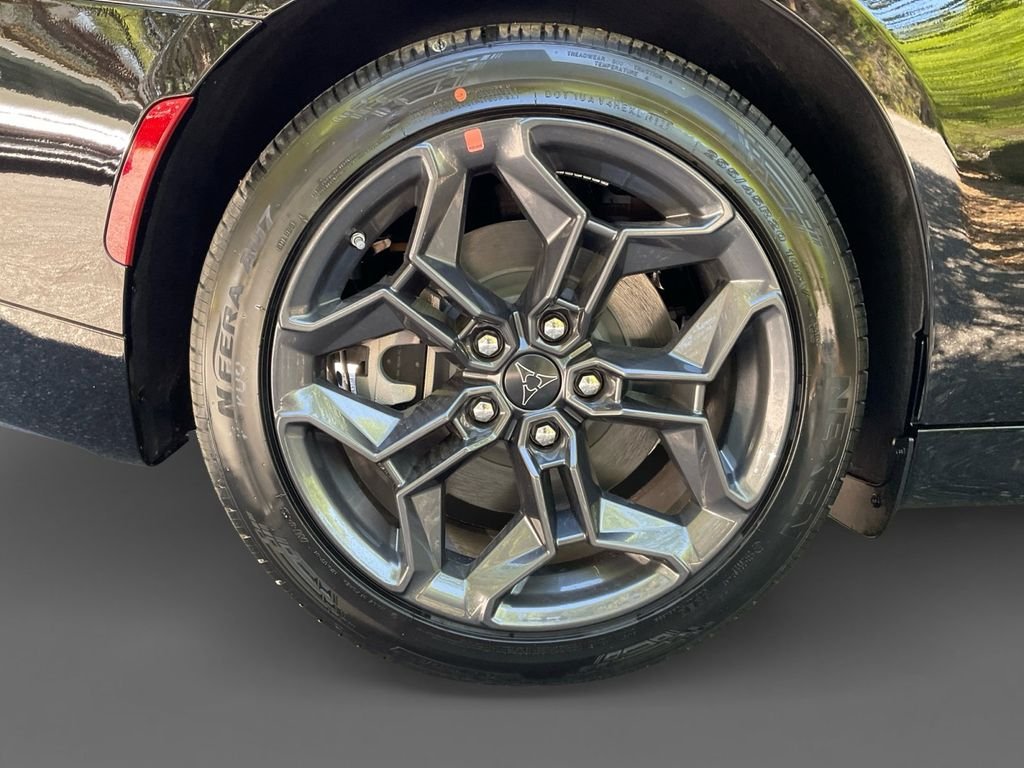 New 2026 Diamond Black Crystal Pearlcoat Dodge R/T image 10