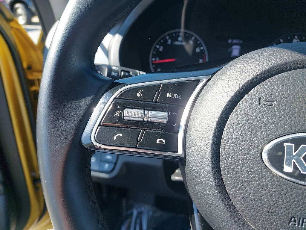 Used 2021 Yellow Kia S image 16