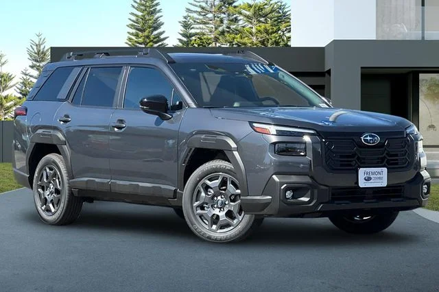 New 2026 MAGNETITE GRAY METALLIC Subaru Premium image 2