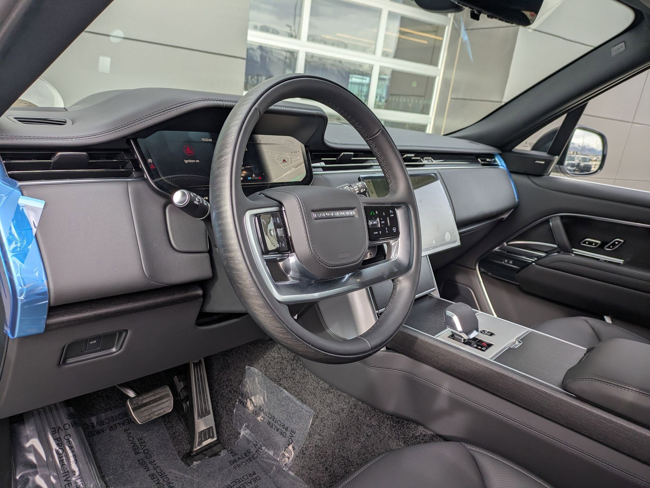 2026 Land Rover Range Rover SE - Photo 10