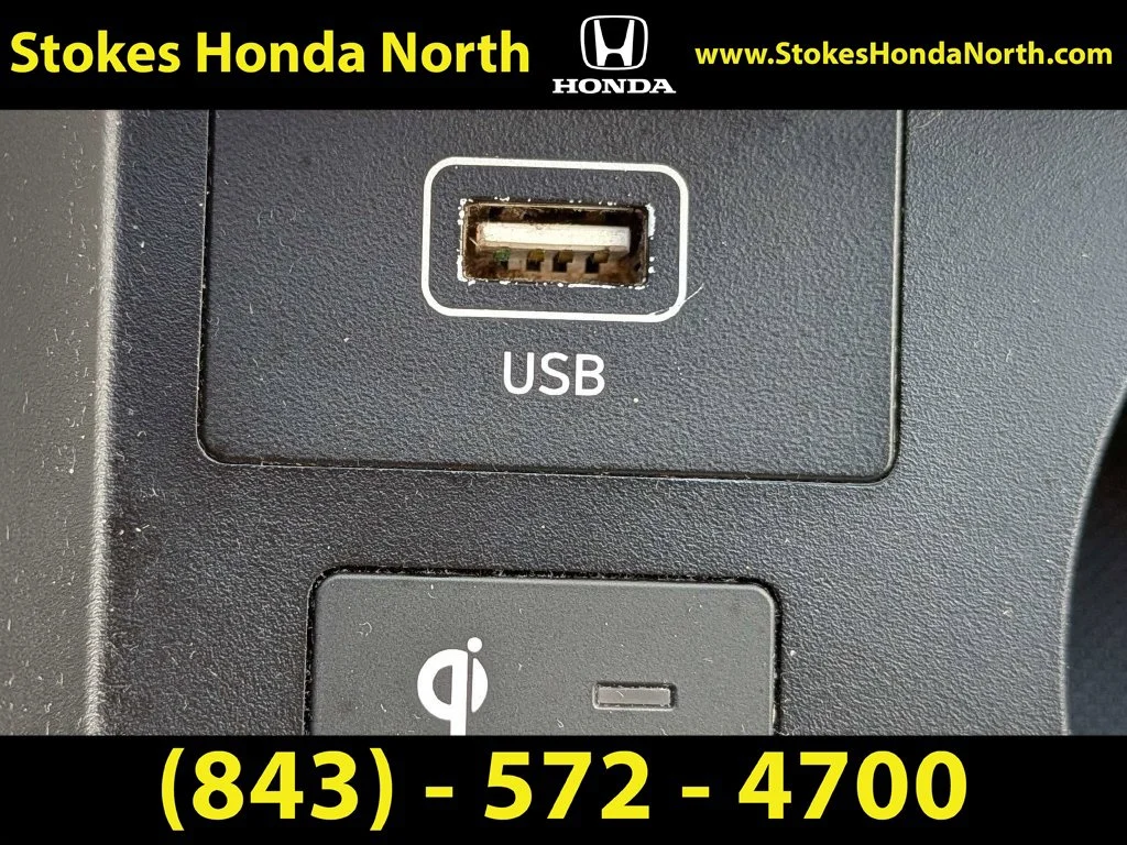 Used 2022 Gray Hyundai XRT image 24