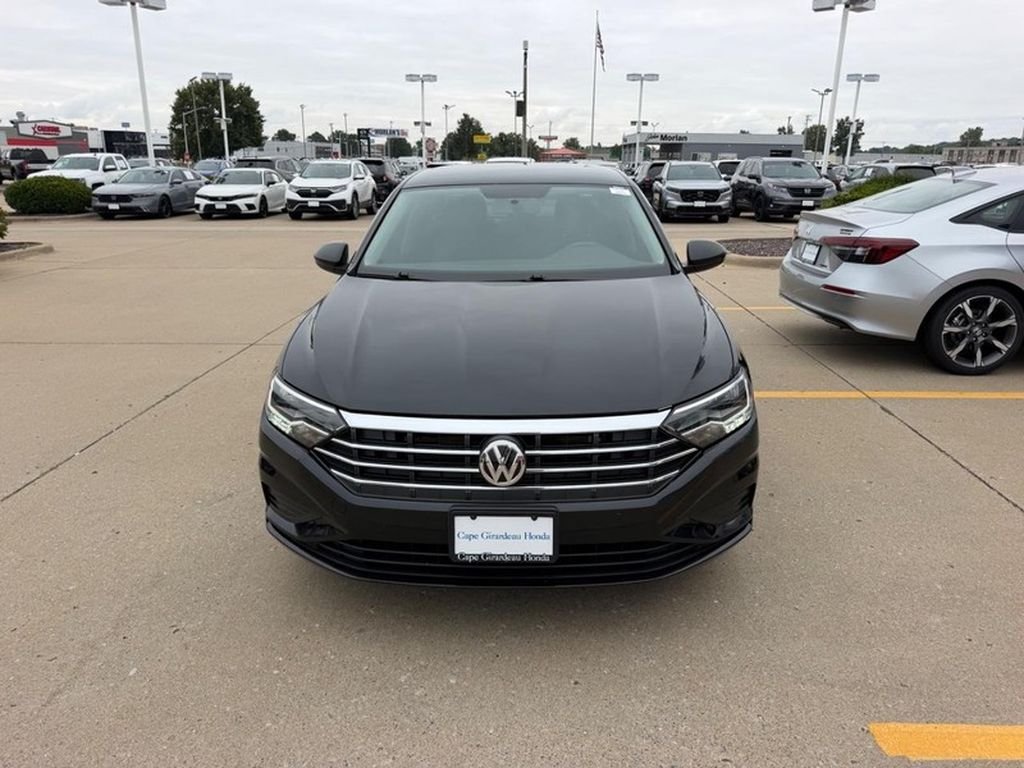 Used 2021 Black Uni Volkswagen S image 7