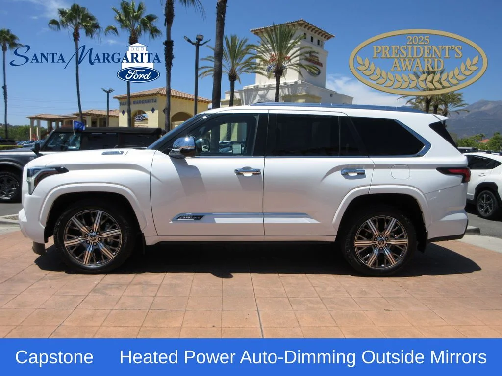2023 Toyota Sequoia Capstone 4WD i-FORCE MAX Hybrid's photo