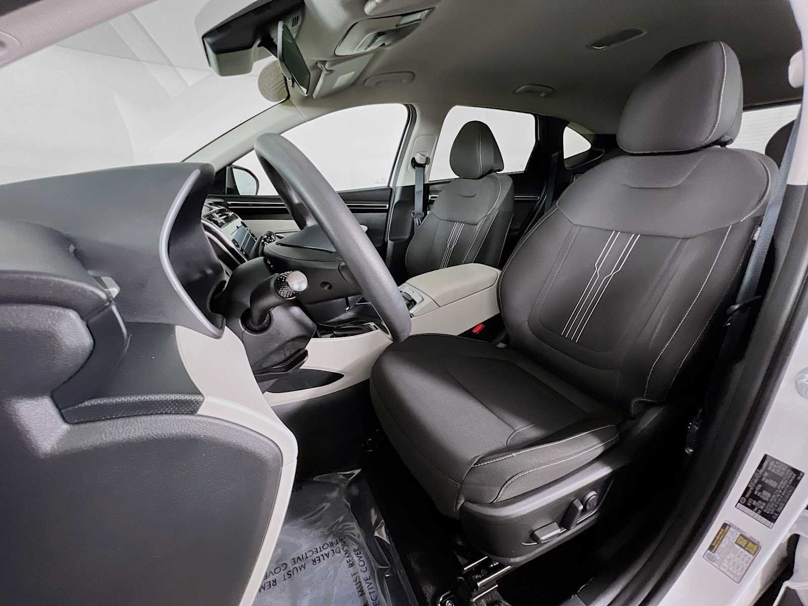 Used 2024 White Pearl Hyundai SEL image 21