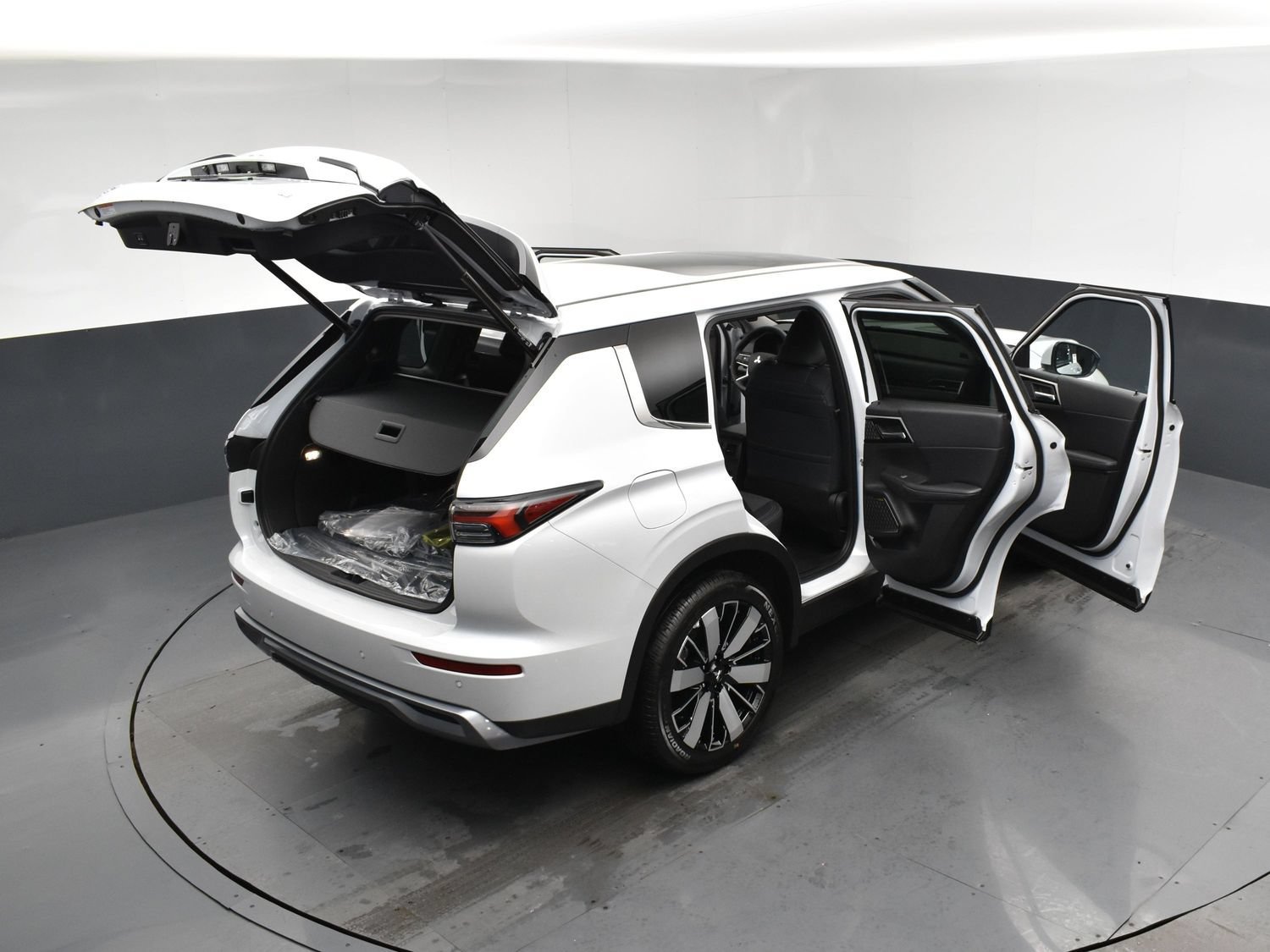 New 2026 White Mitsubishi SE 1.5T 2WD image 25
