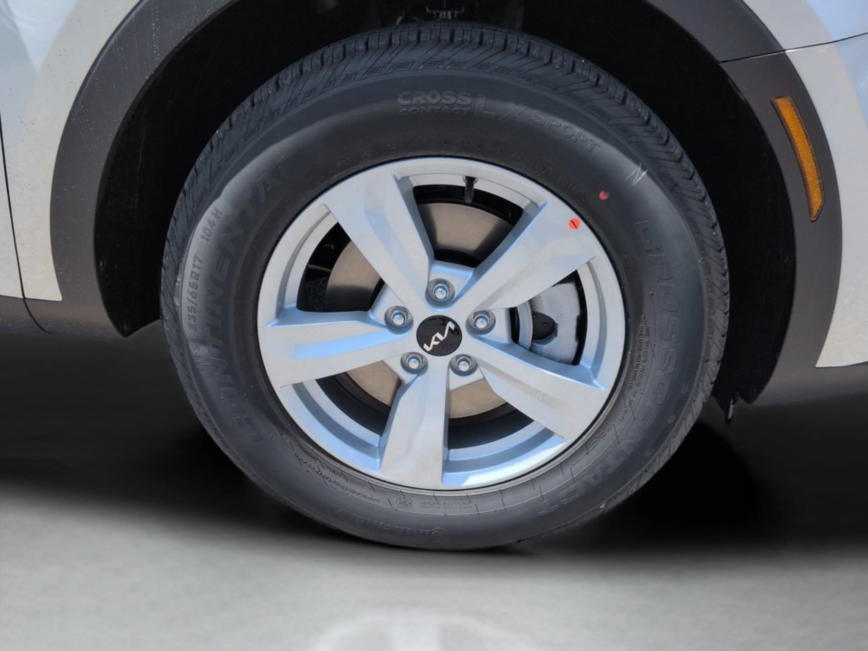 New 2026 Ivory Silver Kia LX image 15