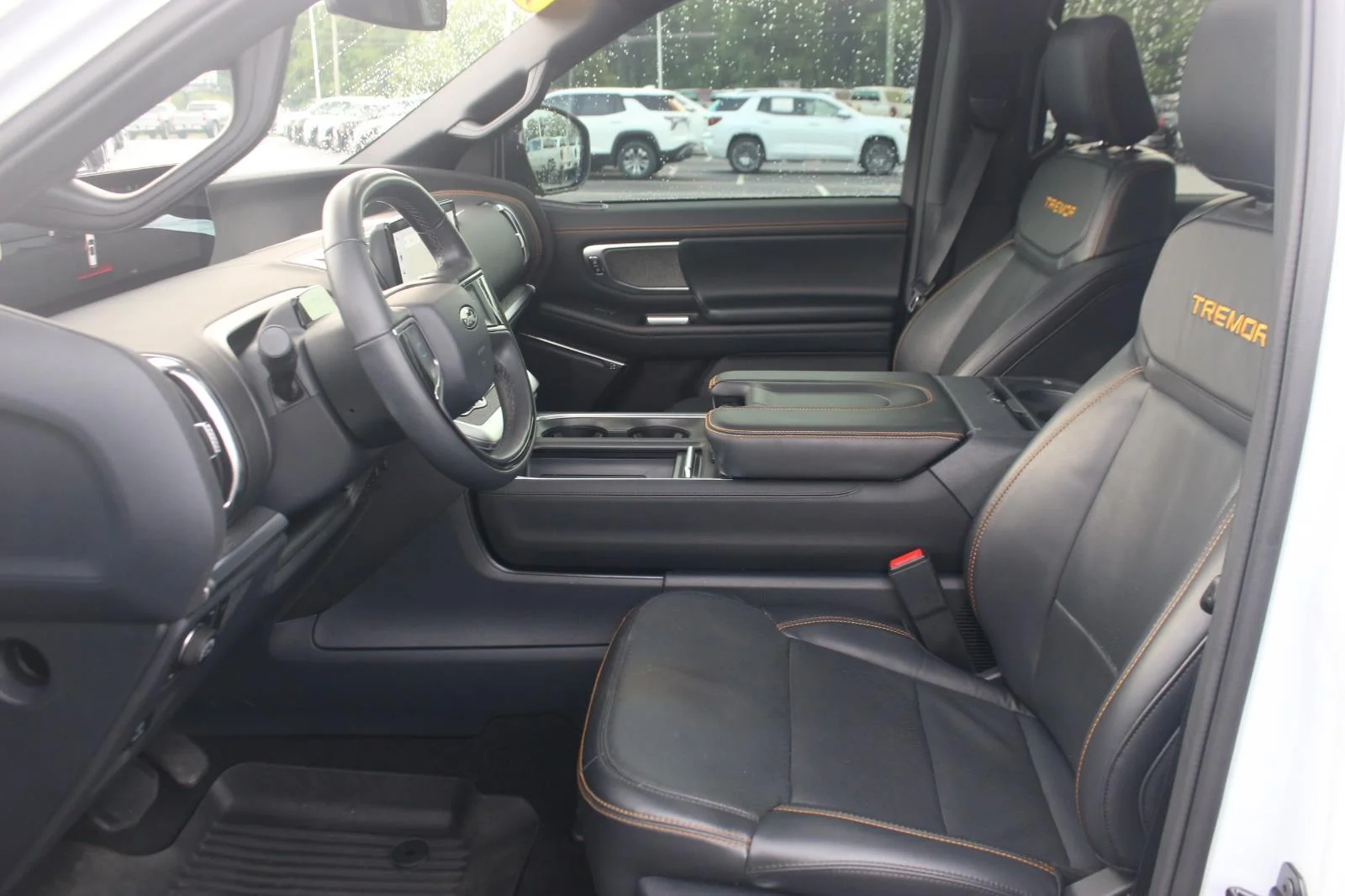 Used 2025 White Ford Tremor image 19