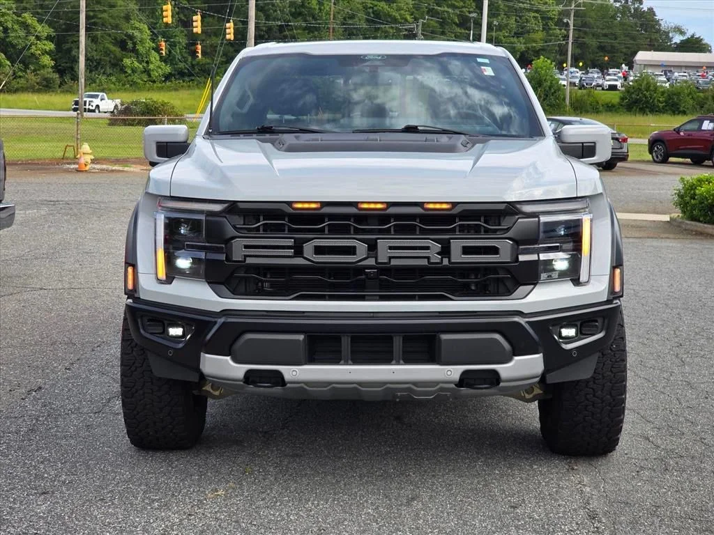 Used 2024 White Ford Raptor image 22