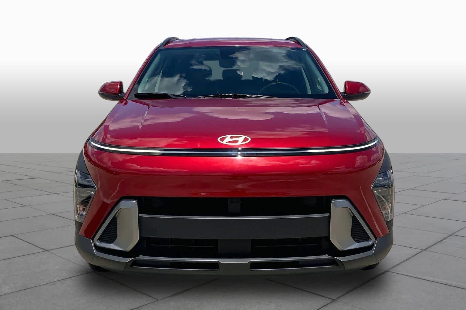 Pre-Owned 2025 Hyundai Kona SEL