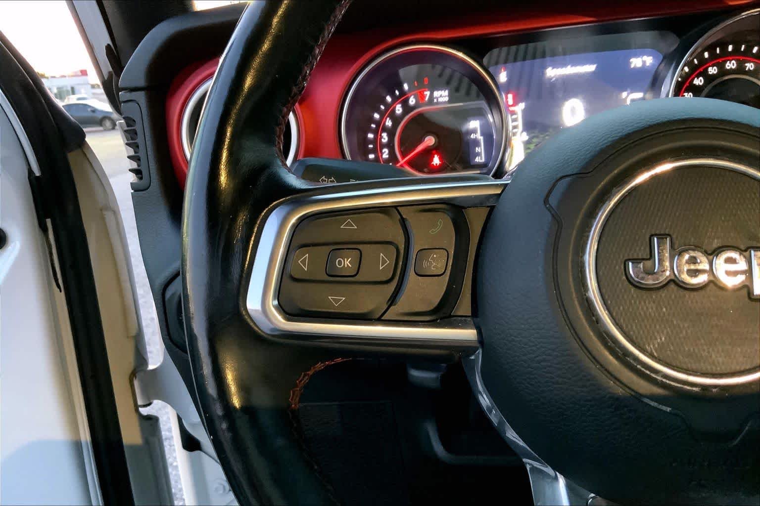 Used 2019 Bright White Clearcoat Jeep Rubicon image 21