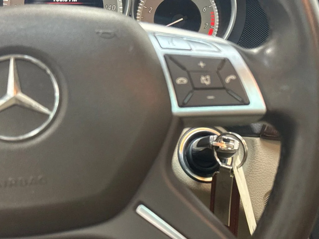 Used 2012 Black Mercedes-Benz C 300 image 18